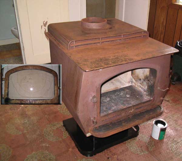 This stove was in such bad shape, we didn't realize the door was brass.